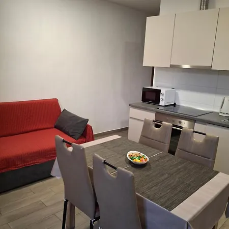 Neva With Free Private Parking Space Apartamento Split