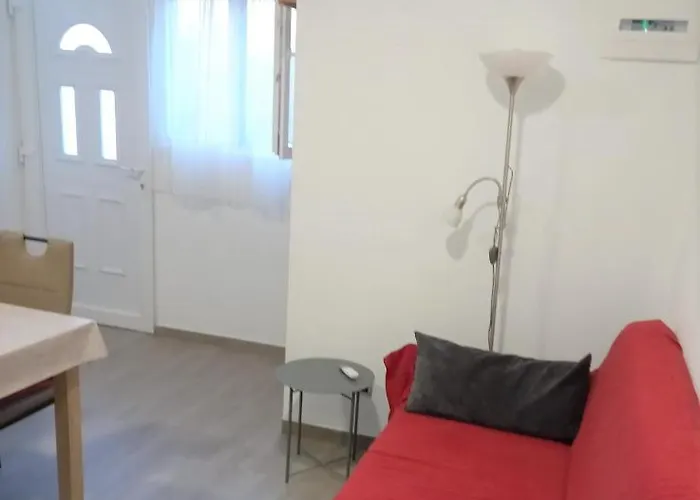 Apartment Neva With Free Private Parking Space Split