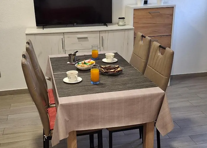 Neva With Free Private Parking Space Apartamento *